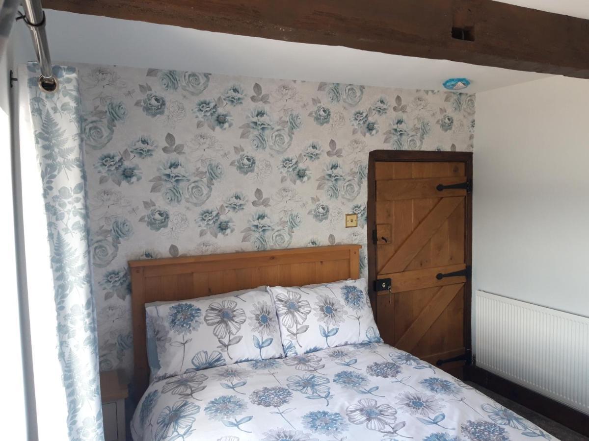 Upper Eyton Farmhouse B&B Shrewsbury Eksteriør billede