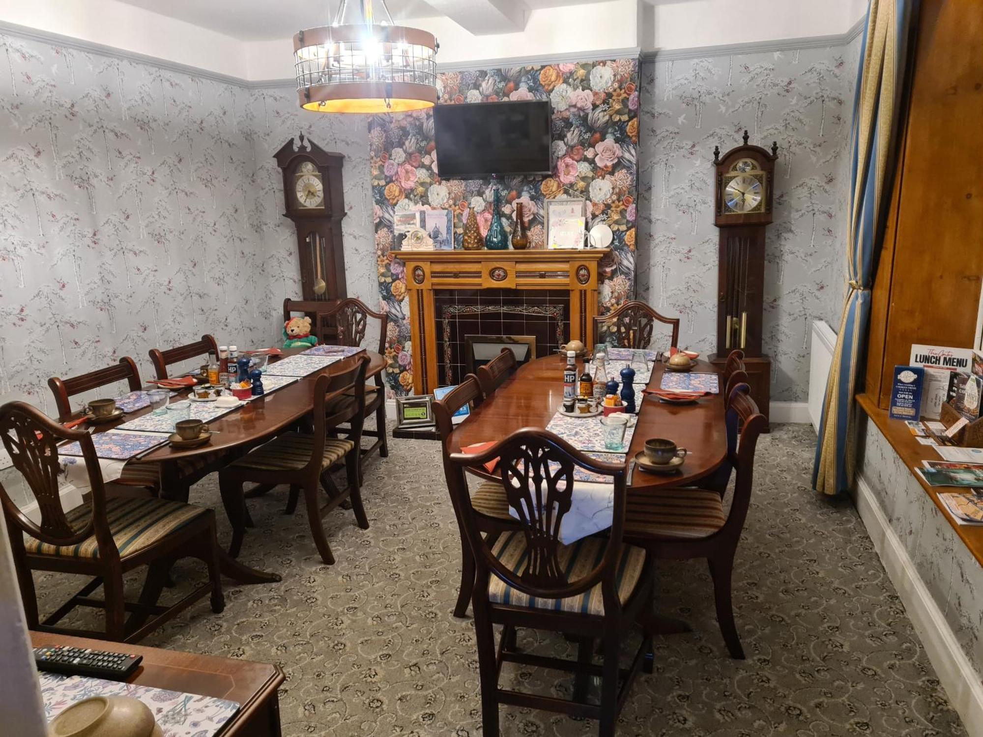 Upper Eyton Farmhouse B&B Shrewsbury Eksteriør billede
